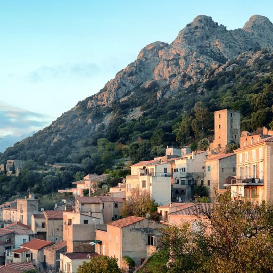 Village de Lumio, Corse.