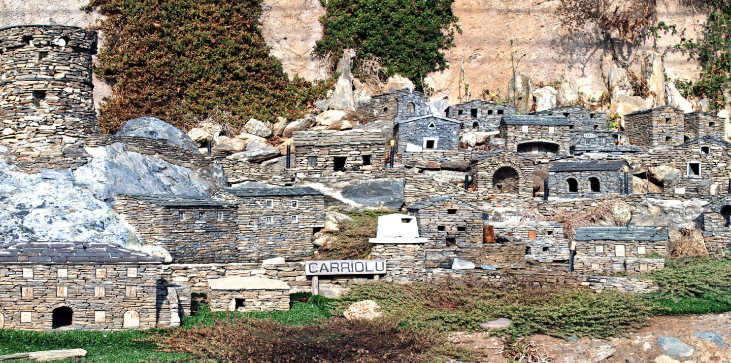 Village miniature de Carriolu, Castello di Rostino, Corse.
